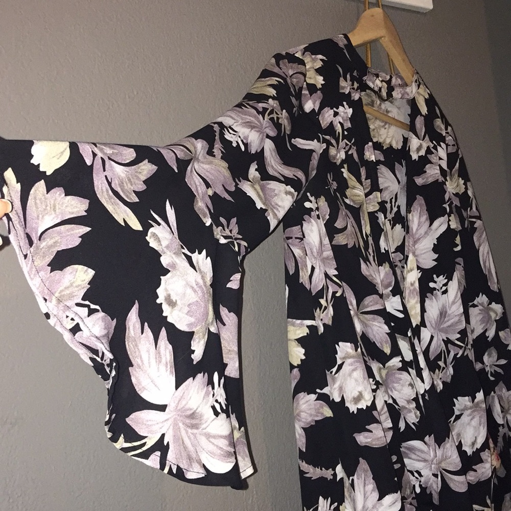 Beautiful Entro Blouse